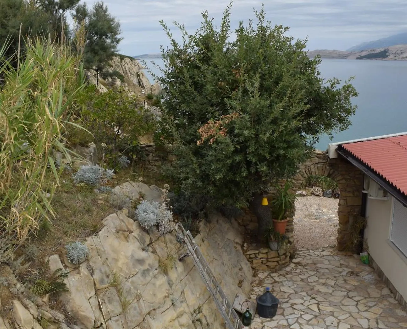 Villa Sortis Bosana 0*,  Croatia